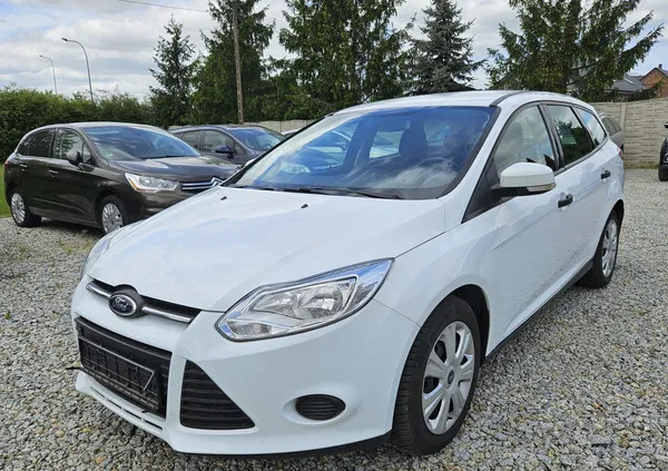 Ford Focus cena 23900 przebieg: 156000, rok produkcji 2014 z Piwniczna-Zdrój małe 379